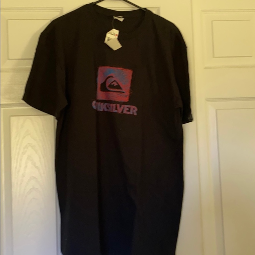 Brand new Quiksilver men’s shirt